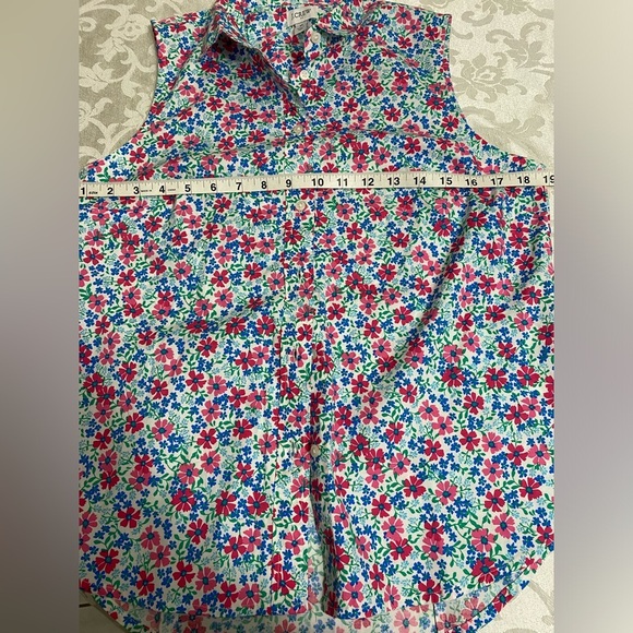 - J. Crew Poplin sleeveless shirt size M - Picture 5 of 7